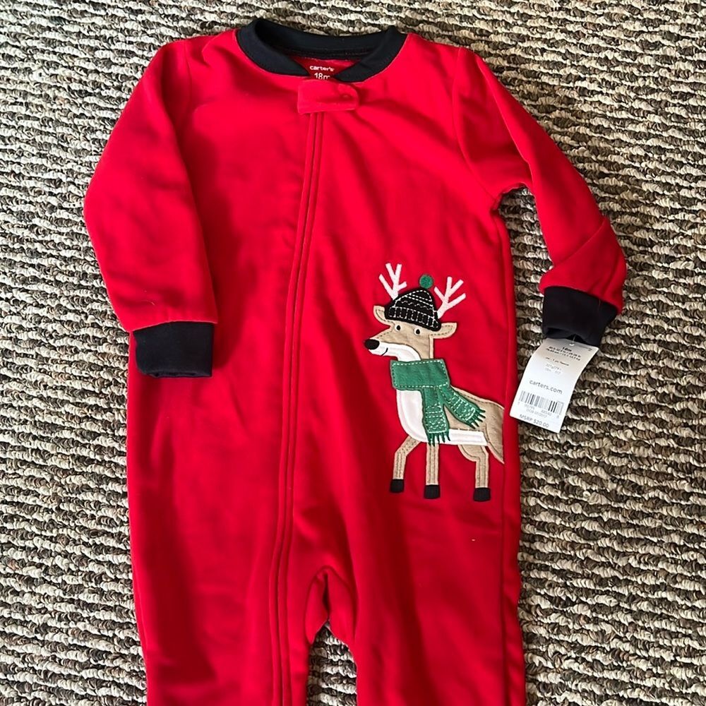 NWT‎ Carters Boys Fleece Christmas Reindeer Feetie Pajamas 18 Months Red Black